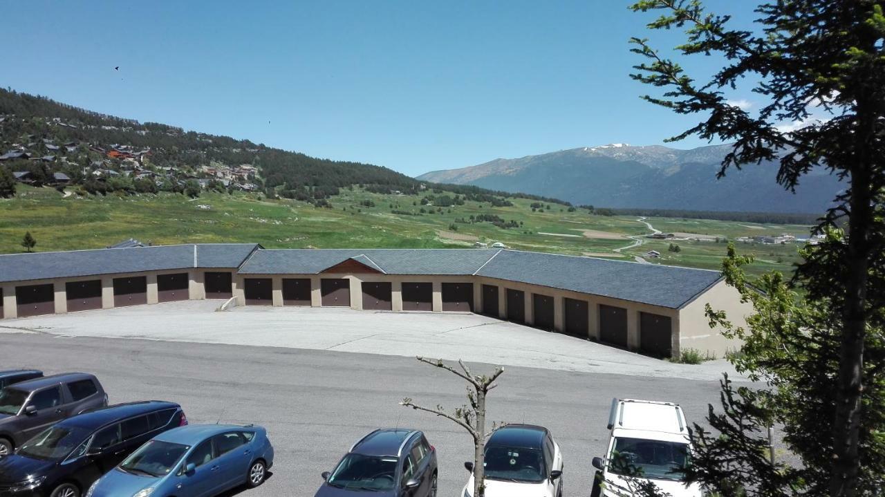 Charmant T2 avec cabine fermée et terrasse Les Angles  Exterior foto